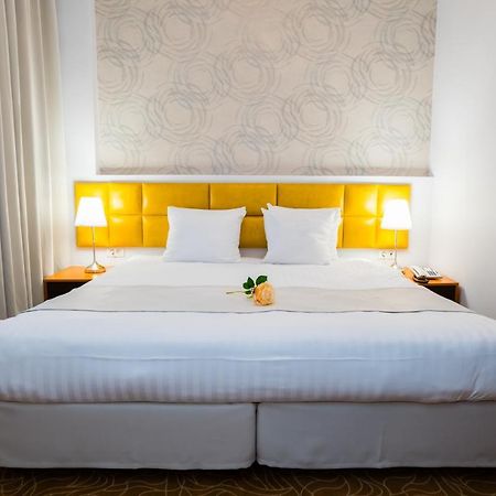 Best Western Hotel Lev Or I Bükreş Dış mekan fotoğraf