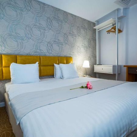 Best Western Hotel Lev Or I Bükreş Dış mekan fotoğraf