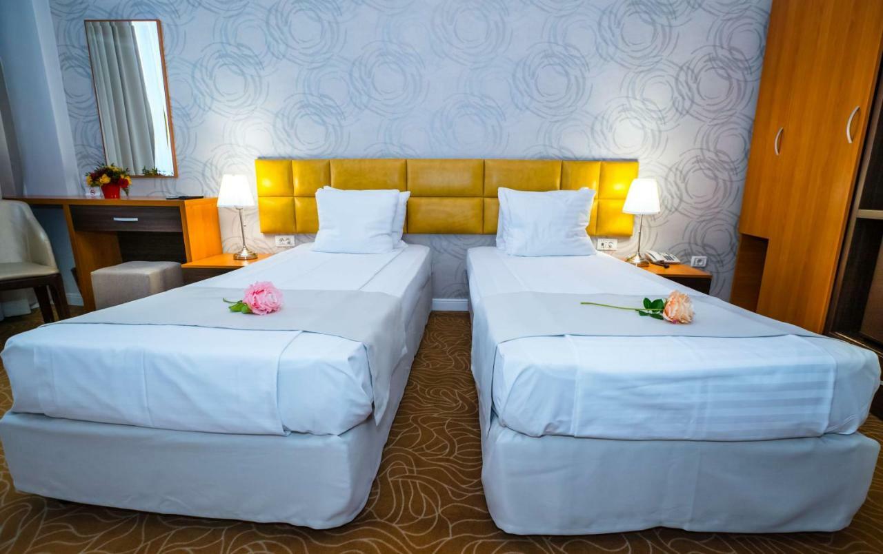 Best Western Hotel Lev Or I Bükreş Dış mekan fotoğraf
